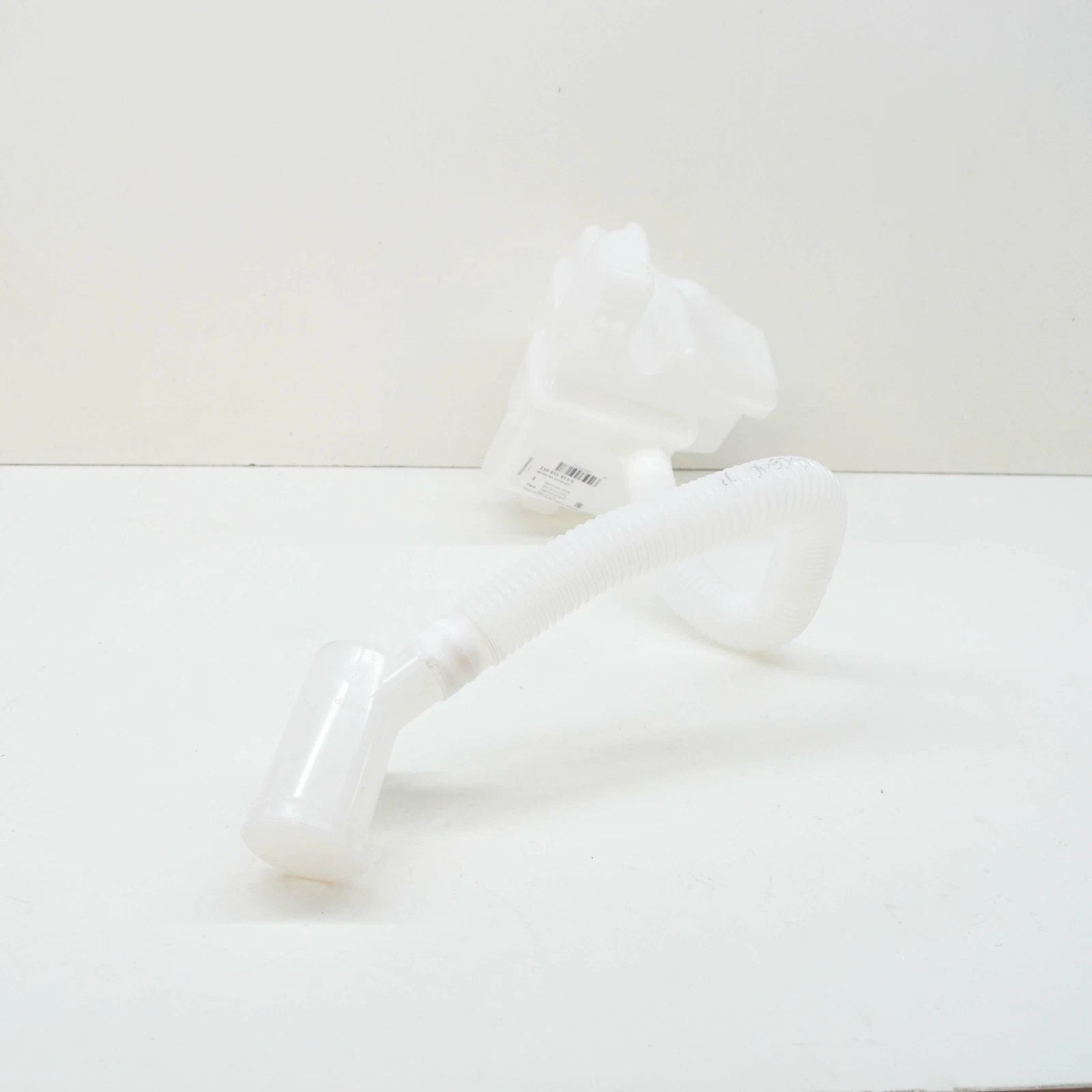 NEW VOLKSWAGEN LOAD E-UP BL WINDSHIELD WASHER RESERVOIR TANK 1S0955453G ORIGINAL