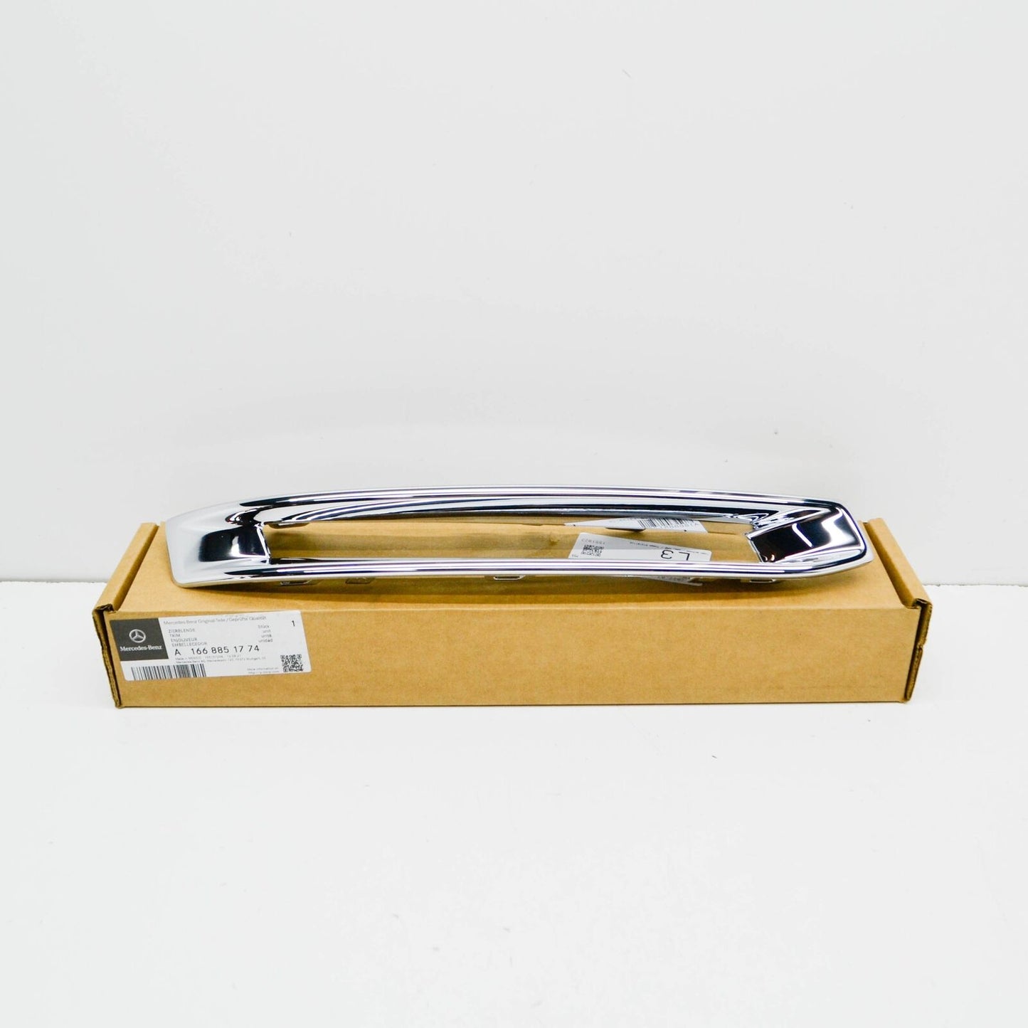 NEW MERCEDES-BENZ M-CLASS W166 FRONT BUMPER LEFT CHROME TRIM A1668851774