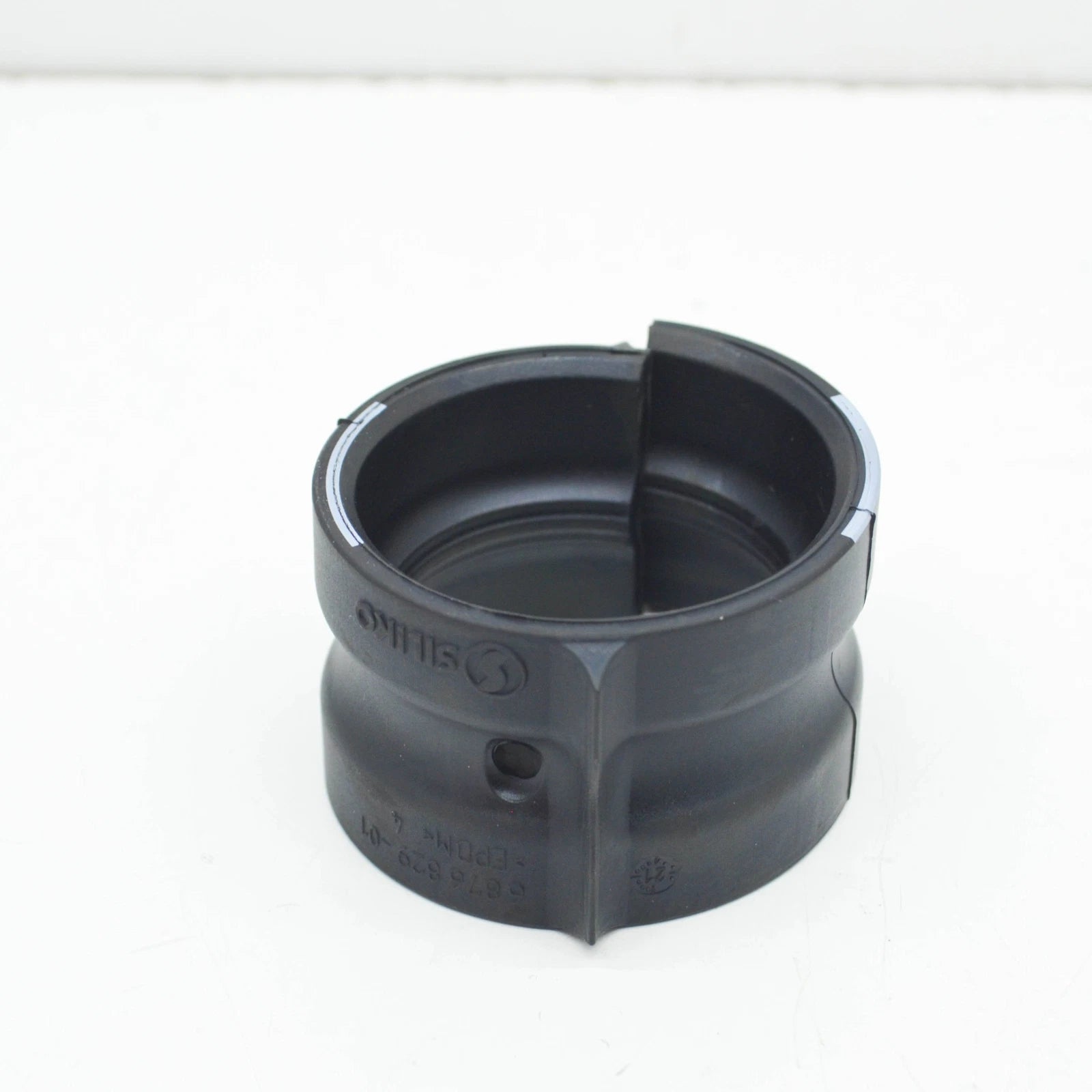 NEW BMW 5 G30 FRONT AXLE STABILIZER RUBBER MOUNTING 37116876829 ORIGINAL