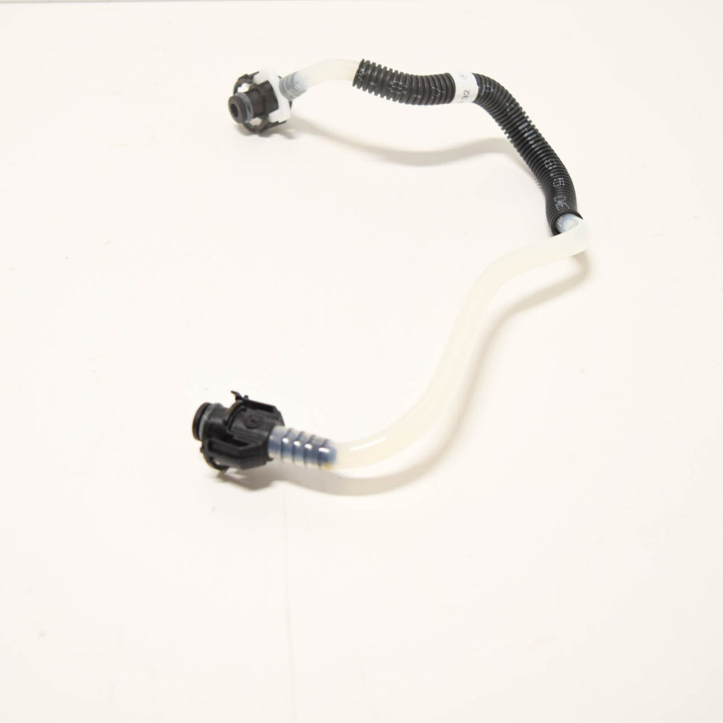 NEW MERCEDES-BENZ SPRINTER 903 FUEL PIPE LINE A6110701932 ORIGINAL