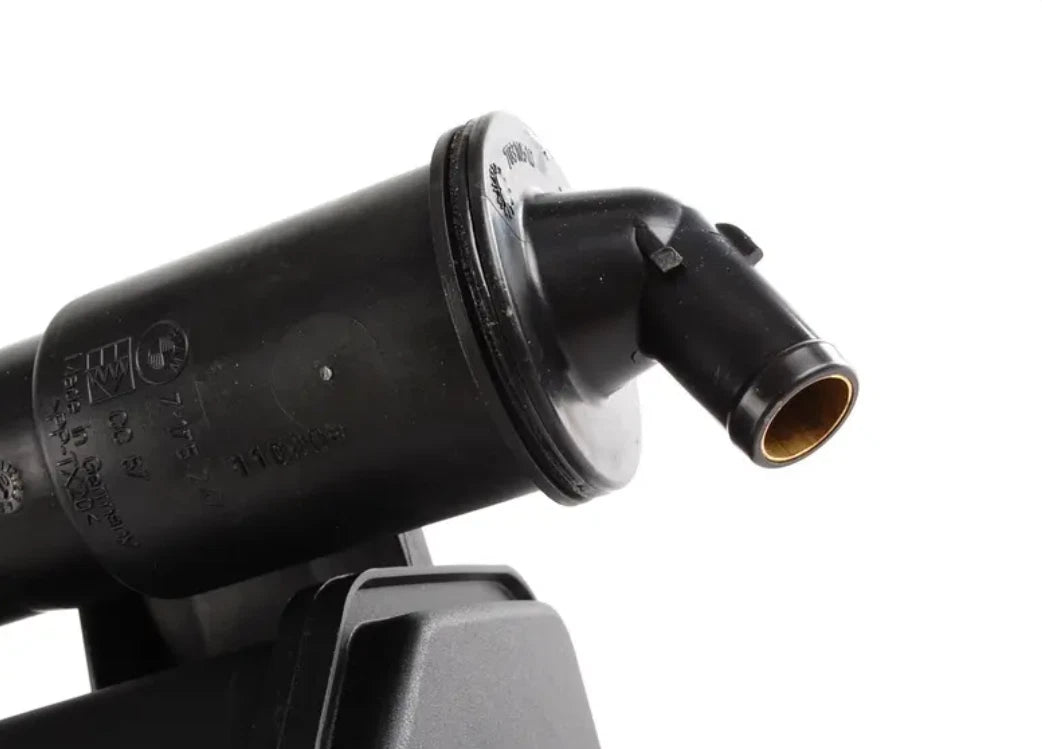 NEW BMW 7 E65, E66, E67 FUEL VAPOR FILTER 7167538 16137167538 ORIGINAL