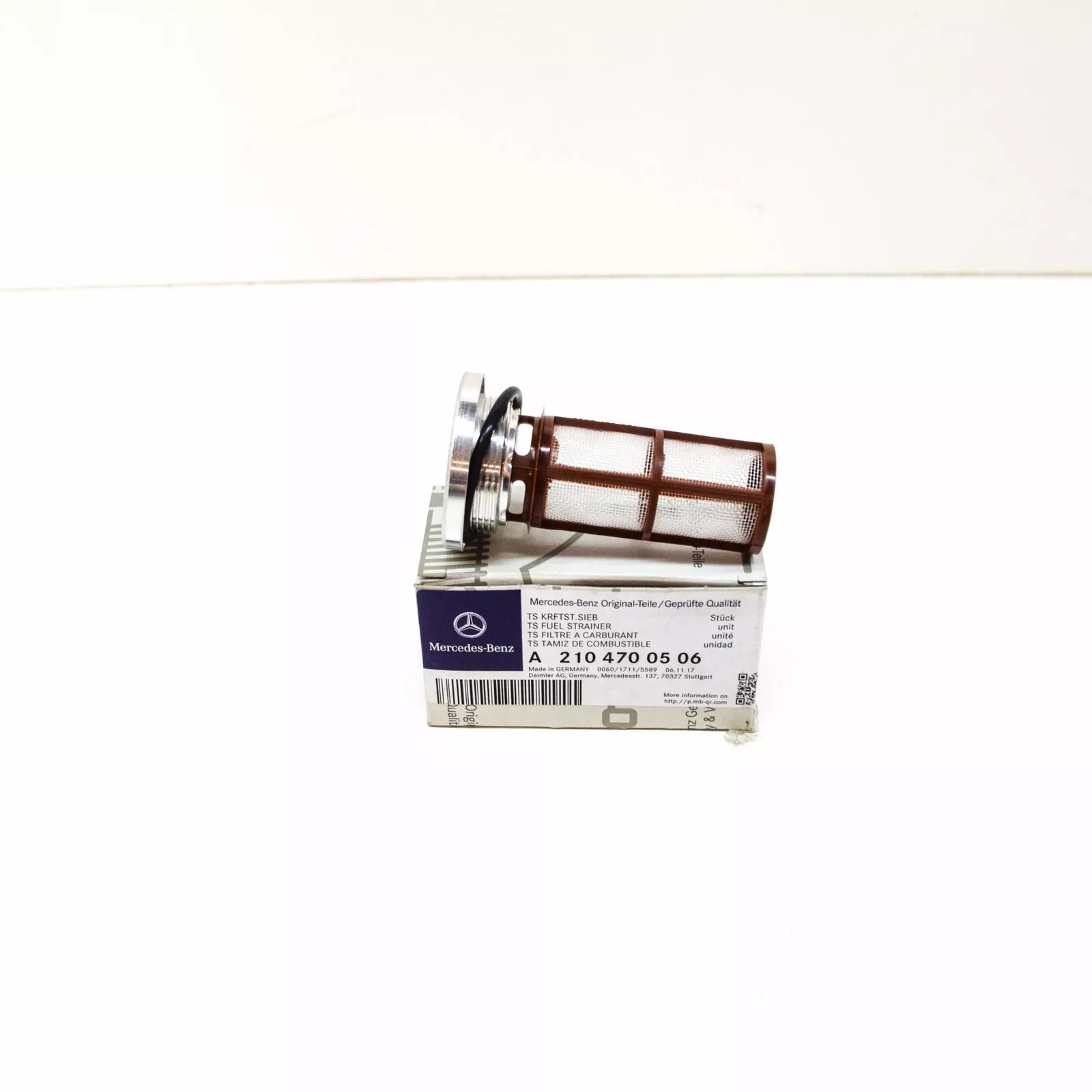 NEW MERCEDES-BENZ E-CLASS W210 FUEL STRAINER A2104700506