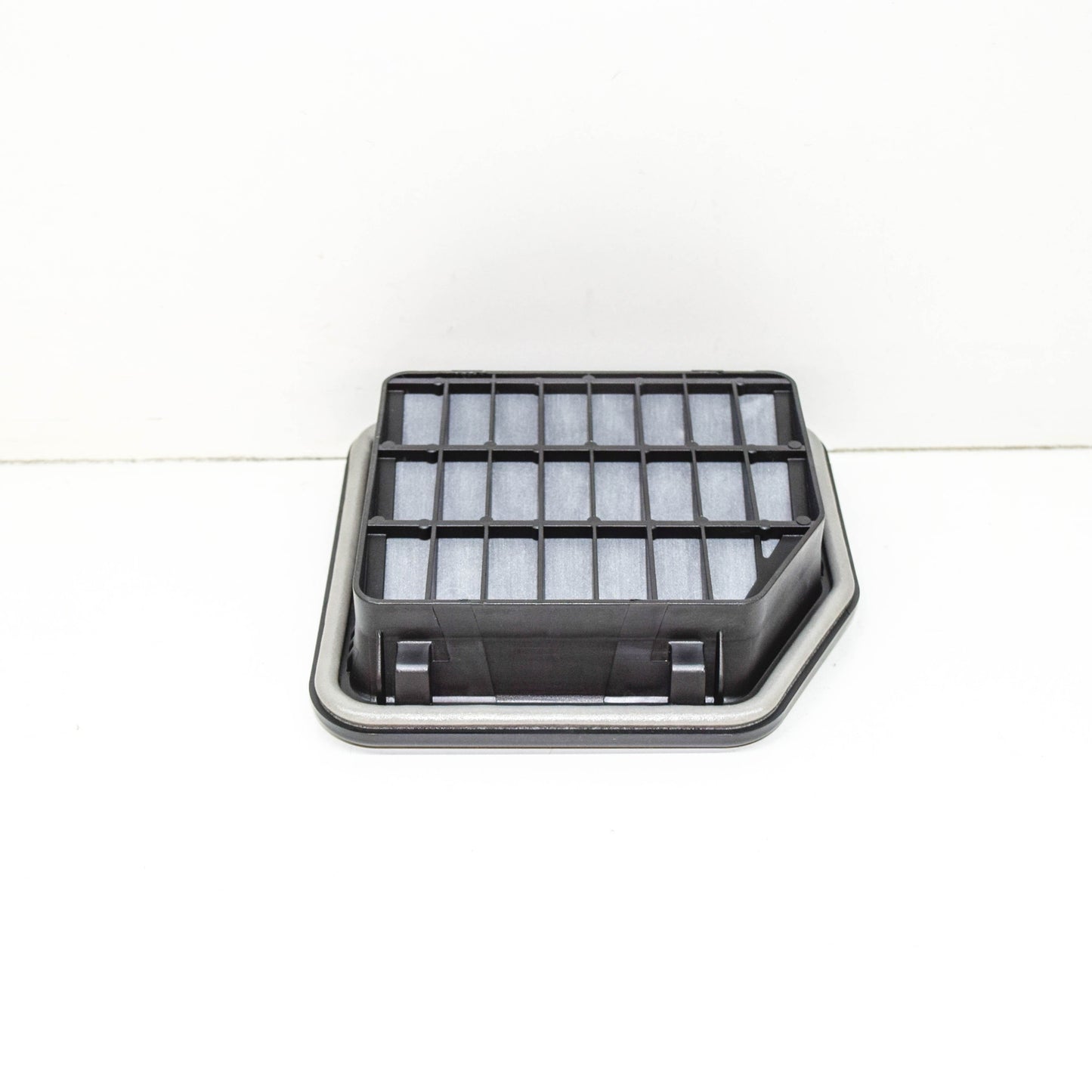 NEW VOLKSWAGEN GOLF MK5 REAR LEFT BODY VENT GRILLE 1K0819465B ORIGINAL