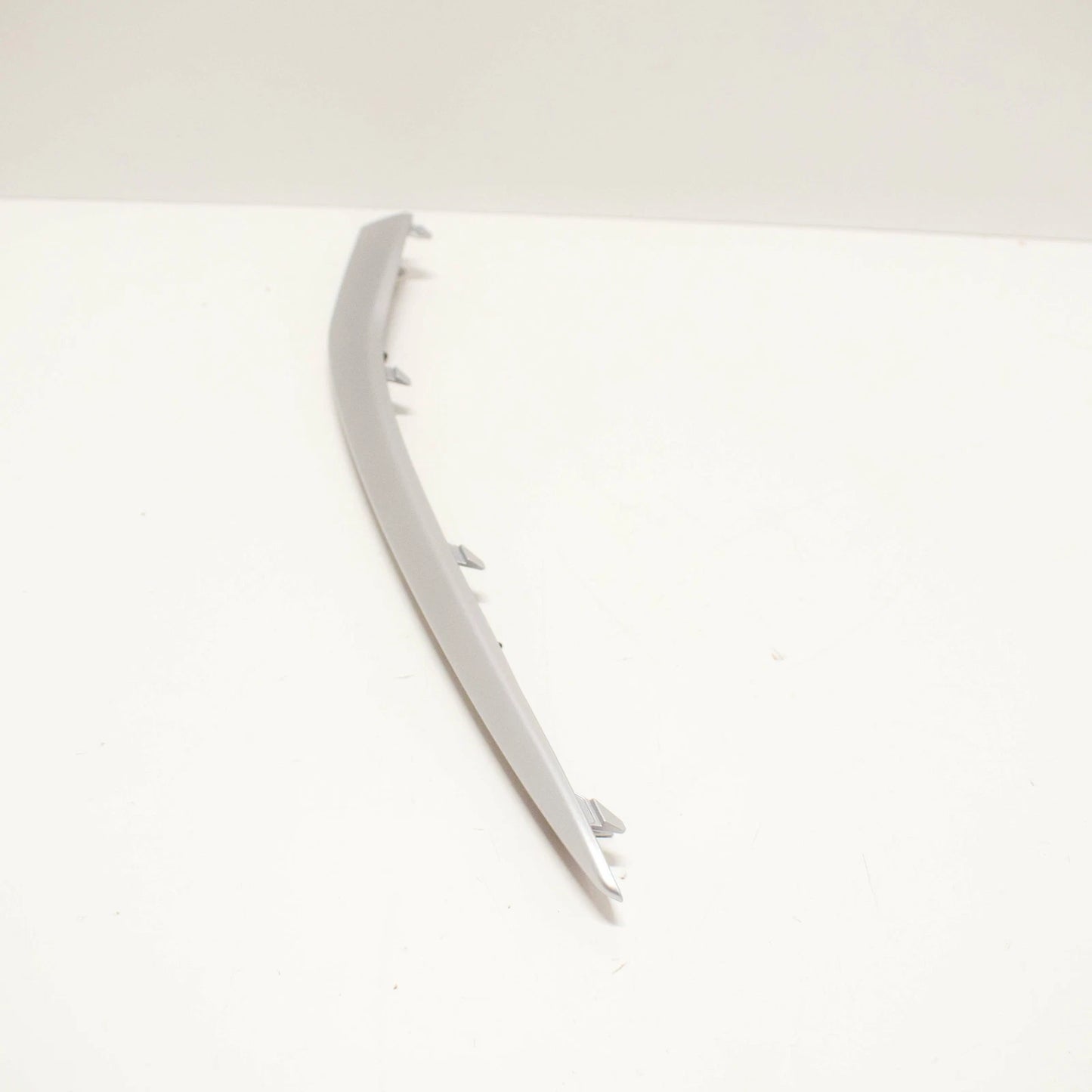 NEW MB GLC C253 AMG FRONT BUMPER LEFT MOULDING TRIM A2538853102 ORIGINAL