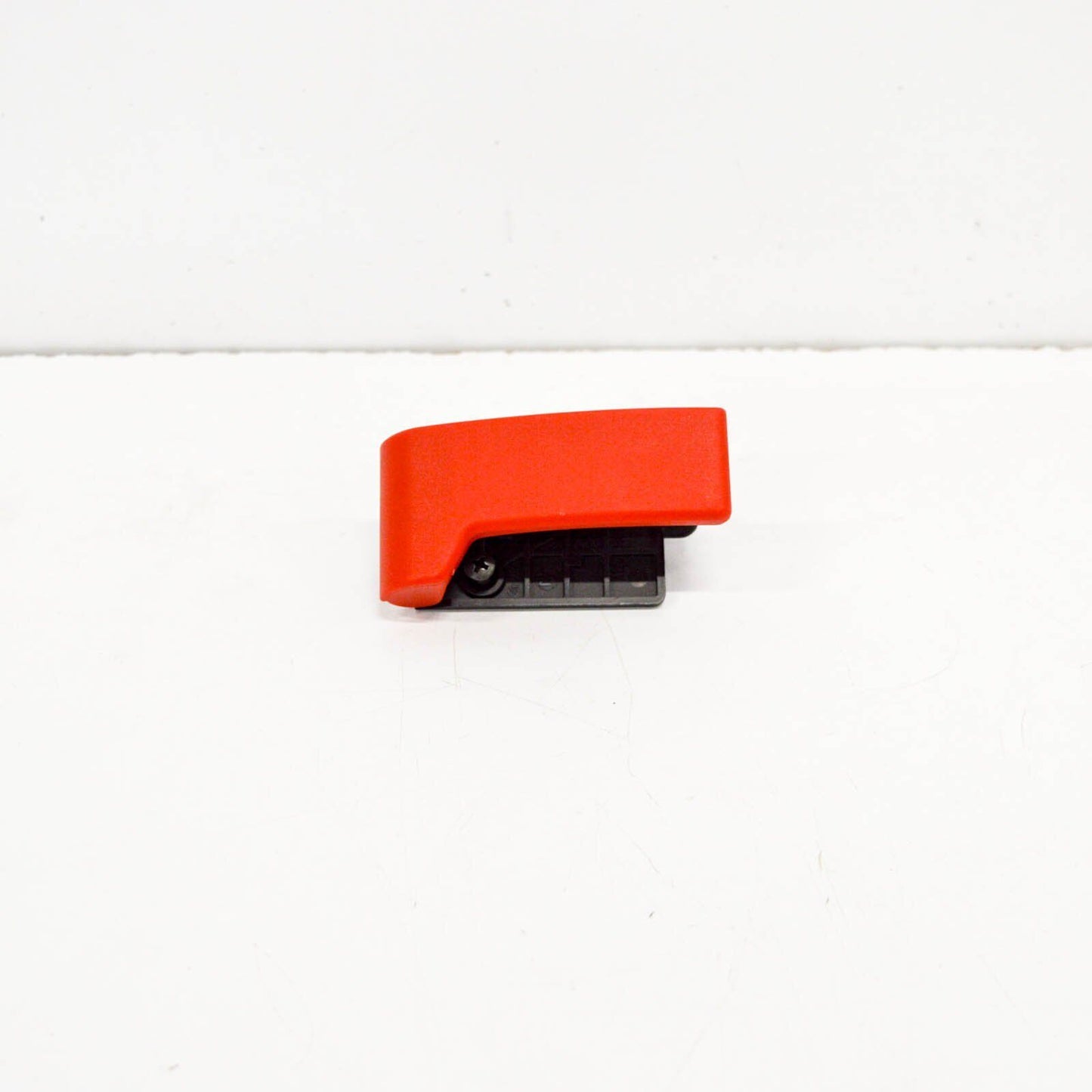 NEW MB E-CLASS W213 INTERIOR HOOD RELEASE PULL HANDLE A2138800402 ORIGINAL