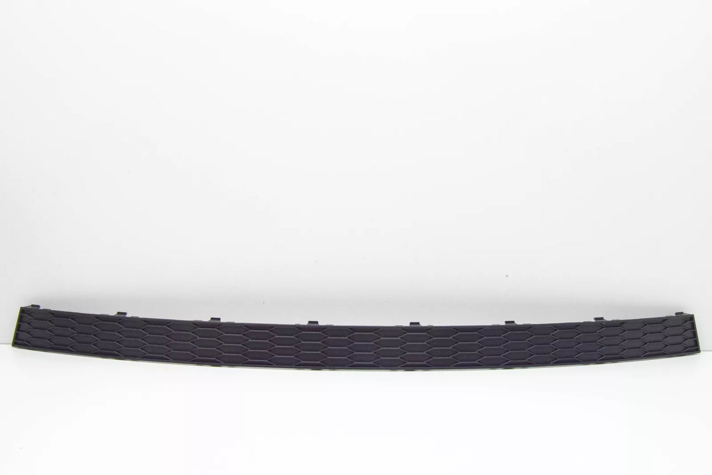 NEW AUDI Q3 8U REAR BUMPER CENTER LOWER TRIM 8U0807823A4U8 ORIGINAL