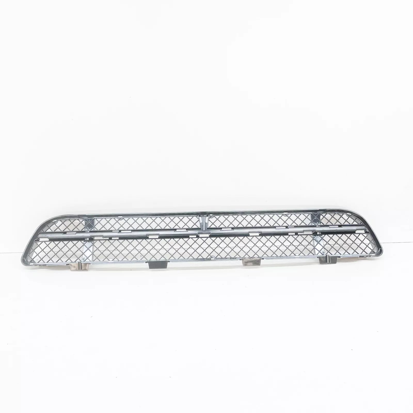 NEW BMW 5 E39 M-TECHNIC FRONT BUMPER CENTER GRILL MESH 51112495280 2495280
