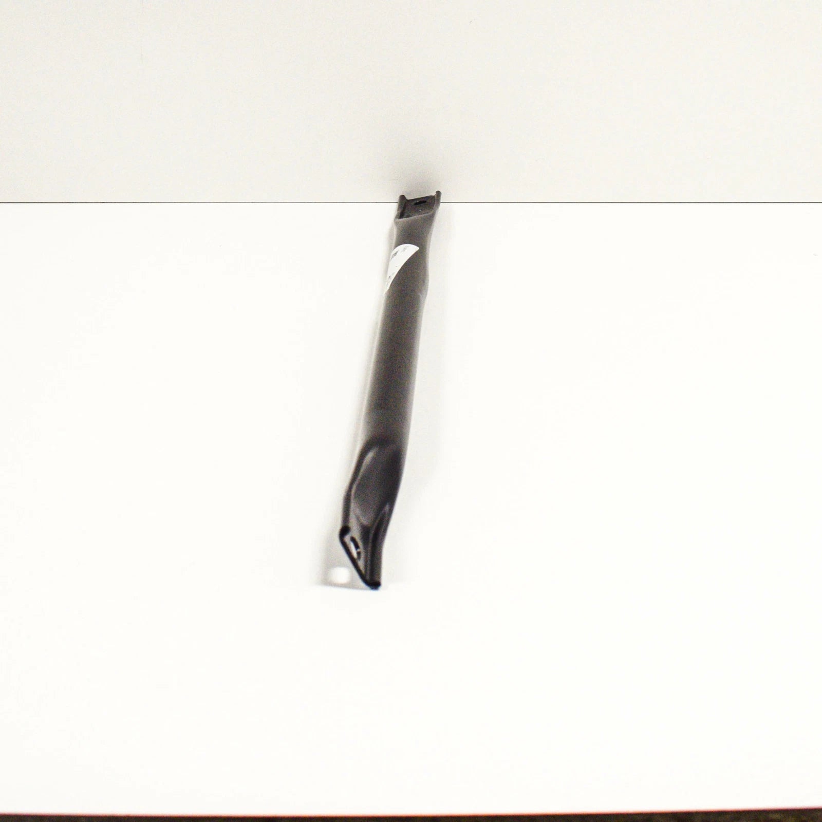 NEW AUDI Q5 80A FRONT RIGHT REINFORCEMENT BAR BRACKET SUPPORT 80A805645 ORIGINAL