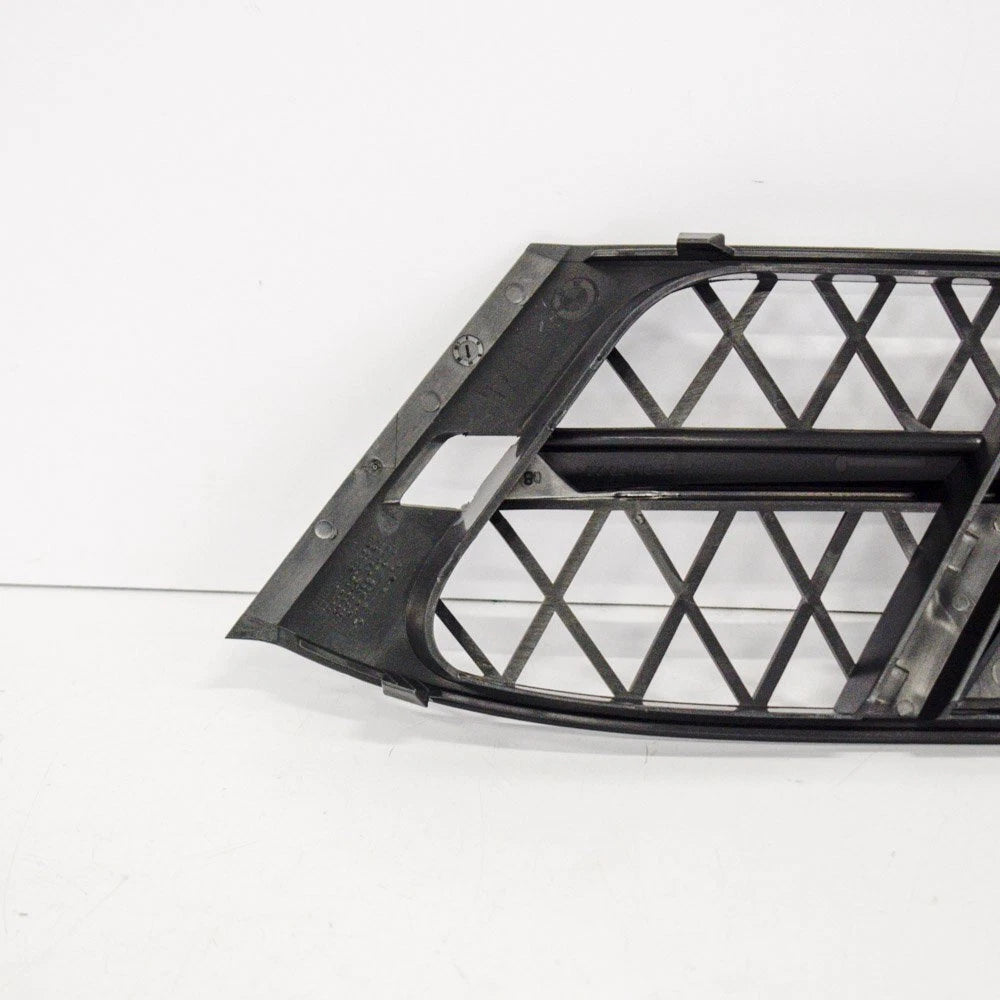 NEW BMW 5 GT F07 FRONT BUMPER GRILLE RIGHT SIDE  51117200736 7200736 ORIGINAL