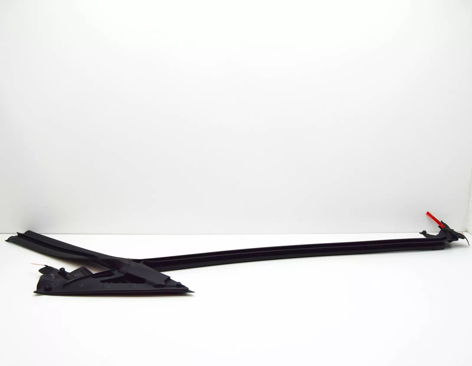 NEW AUDI A7 SPORTBACK 4G FRONT RH INNER WINDOW APERTURE SEAL 4G8837480K ORIGINAL