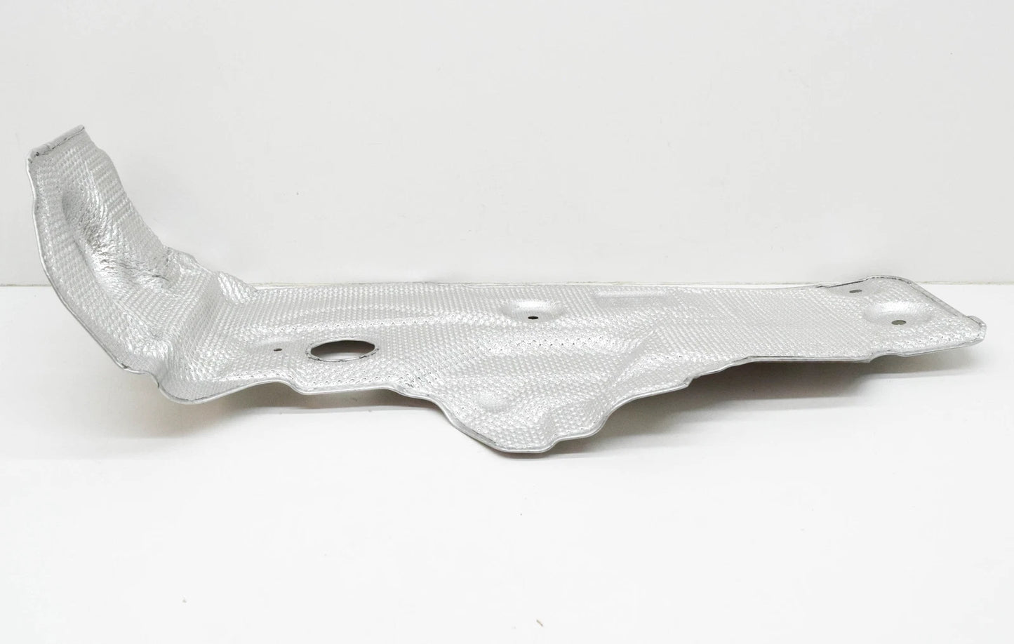 NEW BMW X6G06 RIGHT ENGINE MOUNT HEAT SHIELD 7424921 51757424921 ORIGINAL