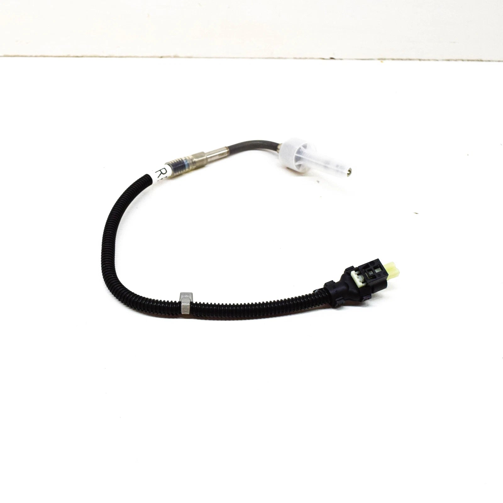 NEW MERCEDES-BENZ E W212 EXHAUST SYSTEM TEMPERATURE SENSOR A0009053505 ORIGINAL
