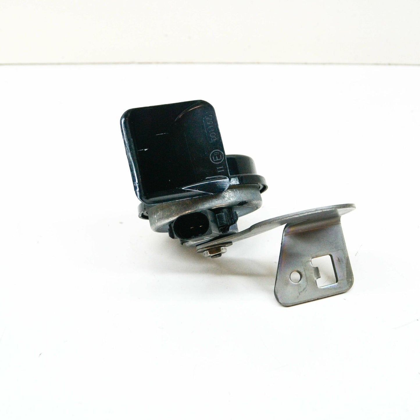 NEW MERCEDES-BENZ SL R231 FRONT LEFT HORN SIGNAL A2315420120 ORIGINAL