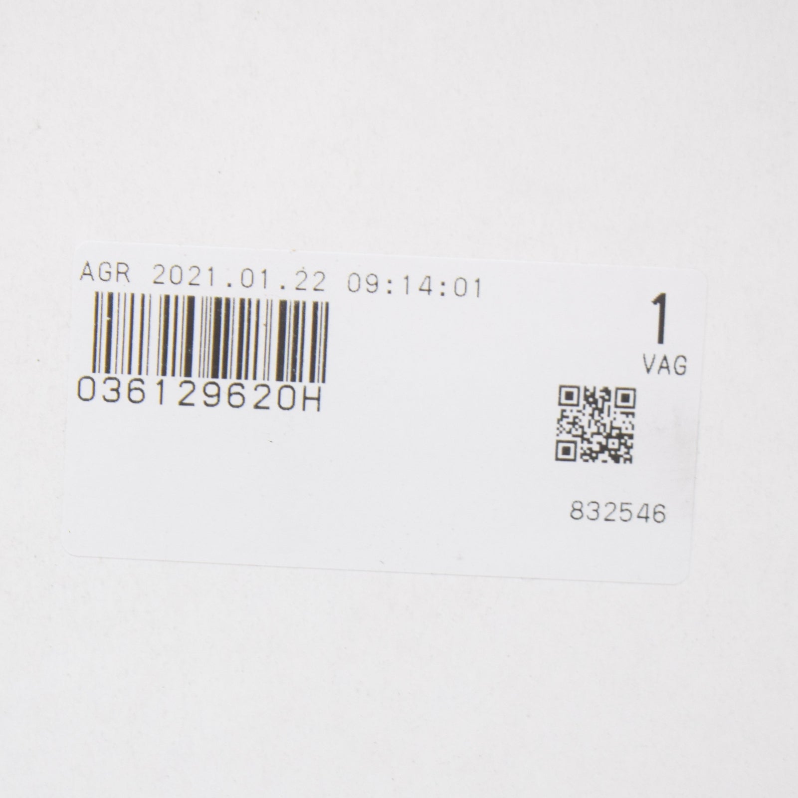 NEW VOLKSWAGEN GOLF MK6 AIR FILTER 036129620H ORIGINAL