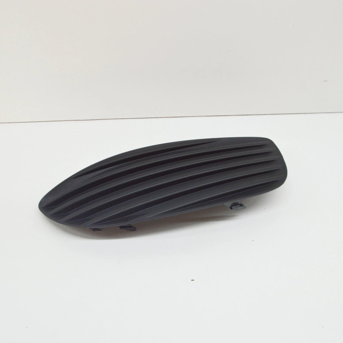 NEW MB VITO W447 FRONT BUMPER RIGHT COVER TRIM A44788401749051