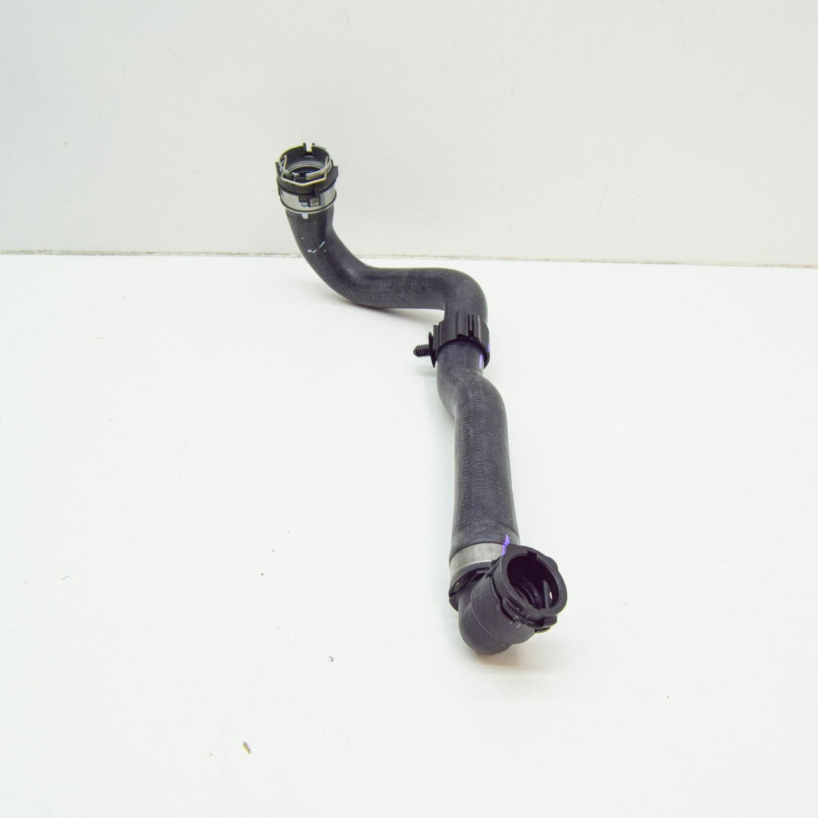 NEW MERCEDES-BENZ GLE W167 PUMP TO LEFT COOLER COOLANT HOSE A1675011300 ORIGINAL