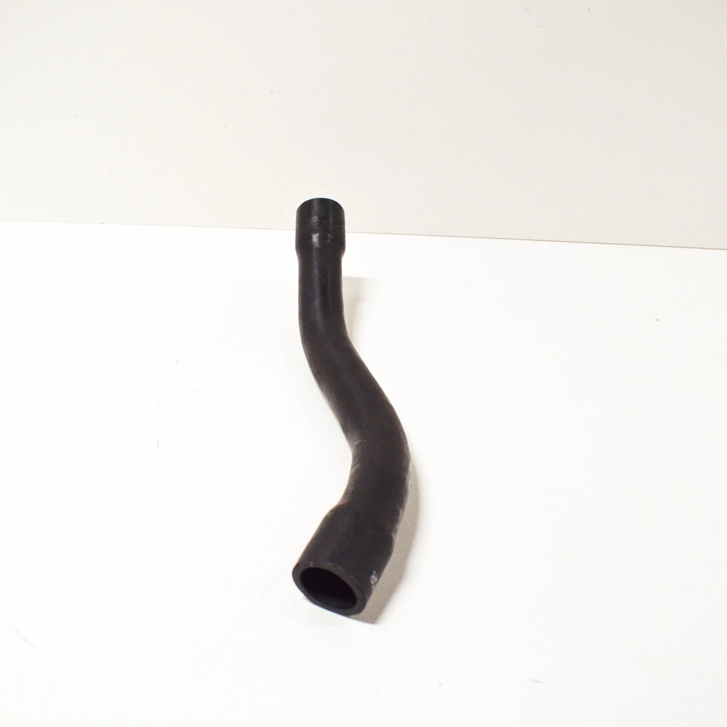 NEW BMW E23 E24 E28 ENGINE CRANKCASE VENT HOSE 11151306958 1306958 ORIGINAL