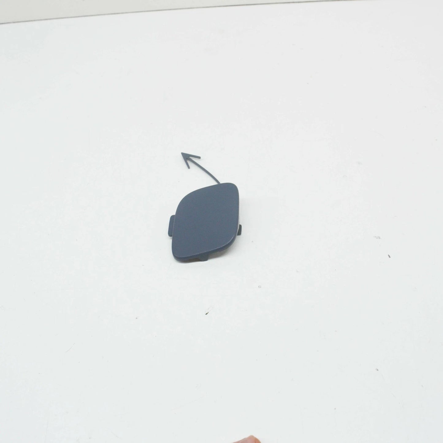 NEW VOLKSWAGEN GOLF MK6 FRONT BUMPER TOW EYE COVER 5K0807241DGRU 2012