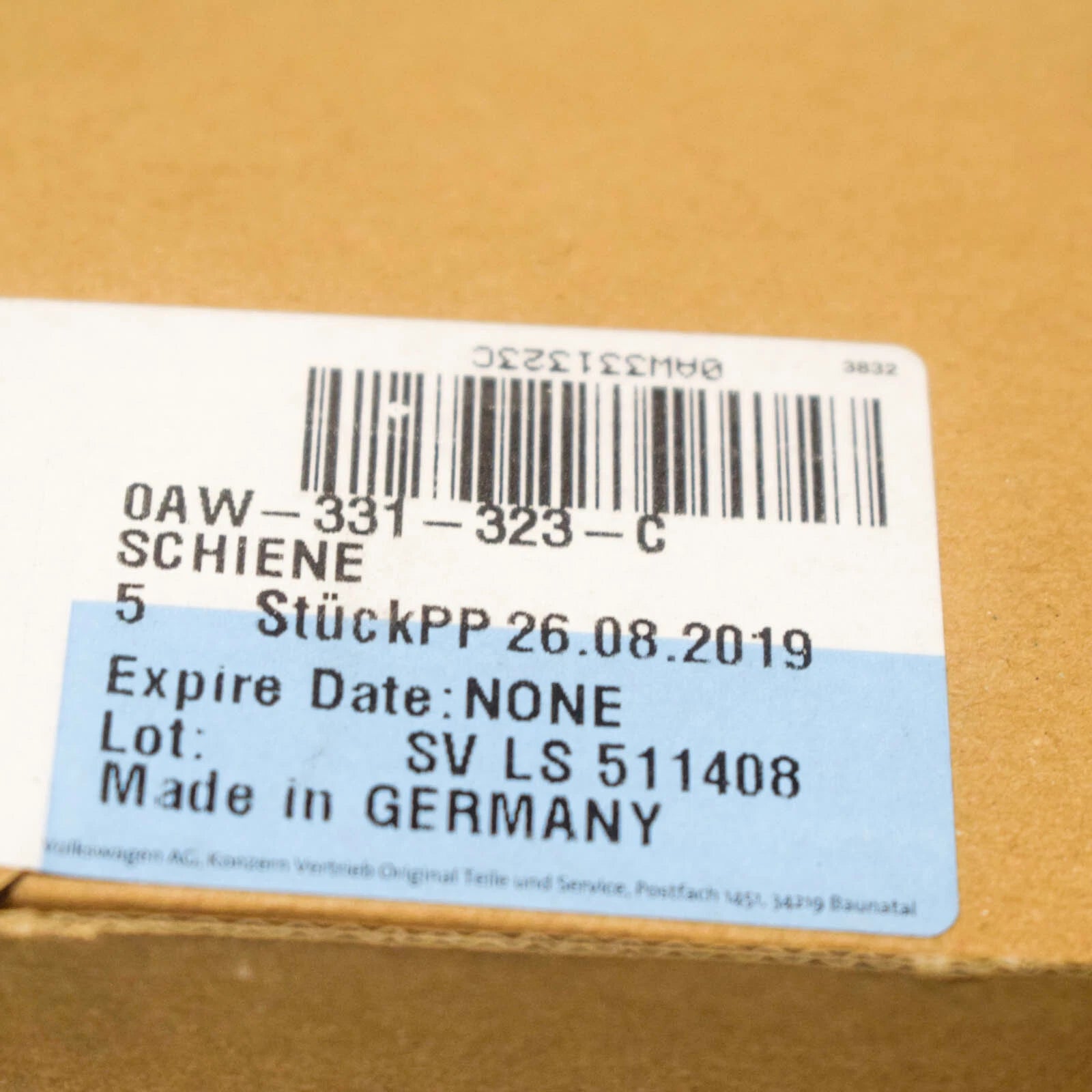 NEW AUDI A4 B8 ENGINE SLIDE RAIL 0AW331323C