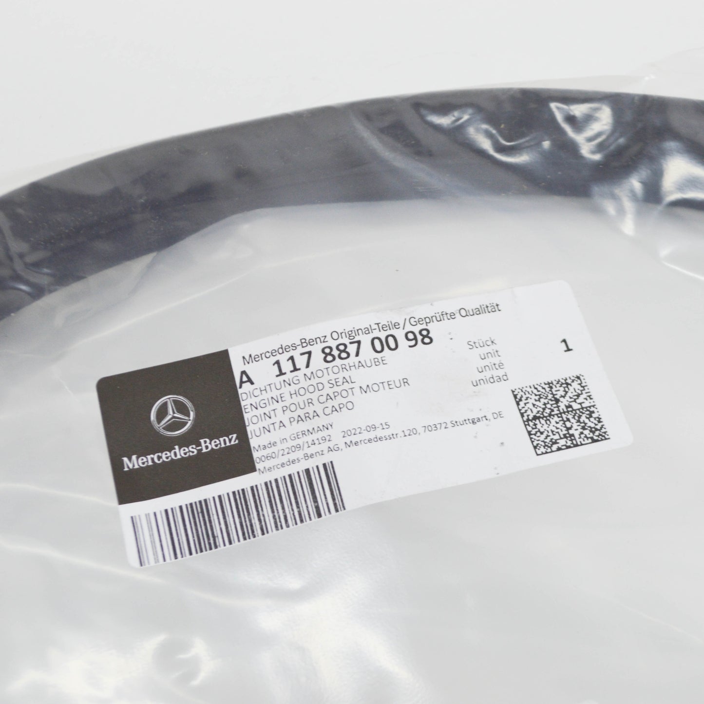 NEW MERCEDES-BENZ CLA C117 BONNET HOOD RUBBER SEAL A1178870098 2016 ORIGINAL