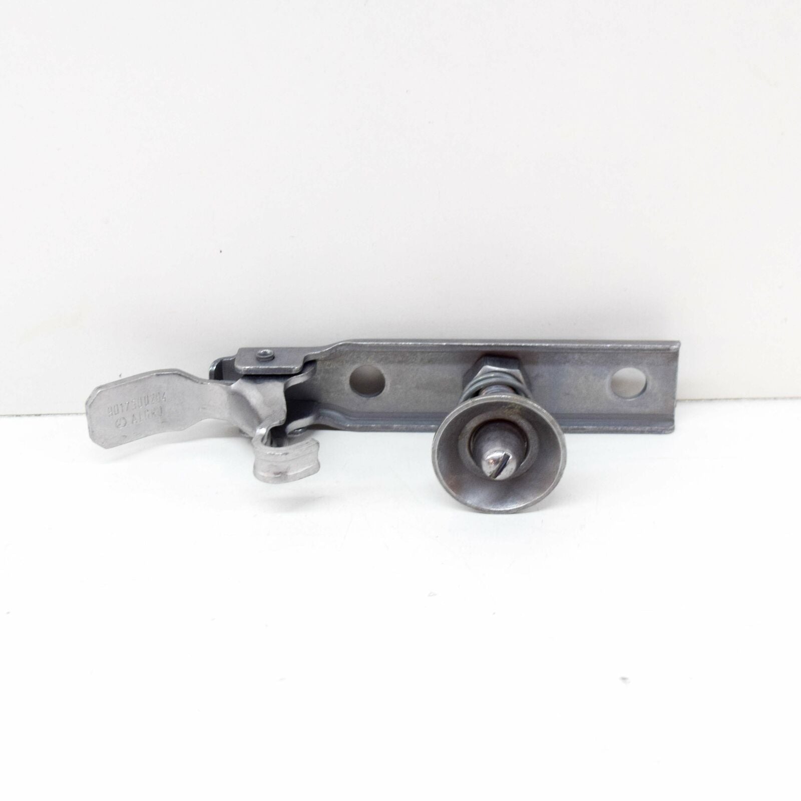 NEW MERCEDES-BENZ SPRINTER 903 ENGINE HOOD LOCK UPPER PART A9017500284 ORIGINAL