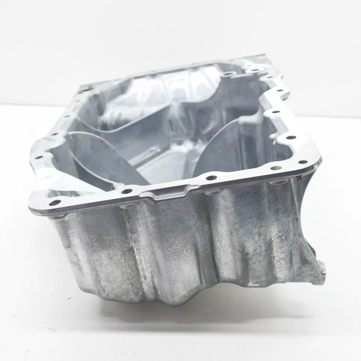 NEW VW TOURAN 5T ENGINE OIL SUMP 05E103603C ORIGINAL