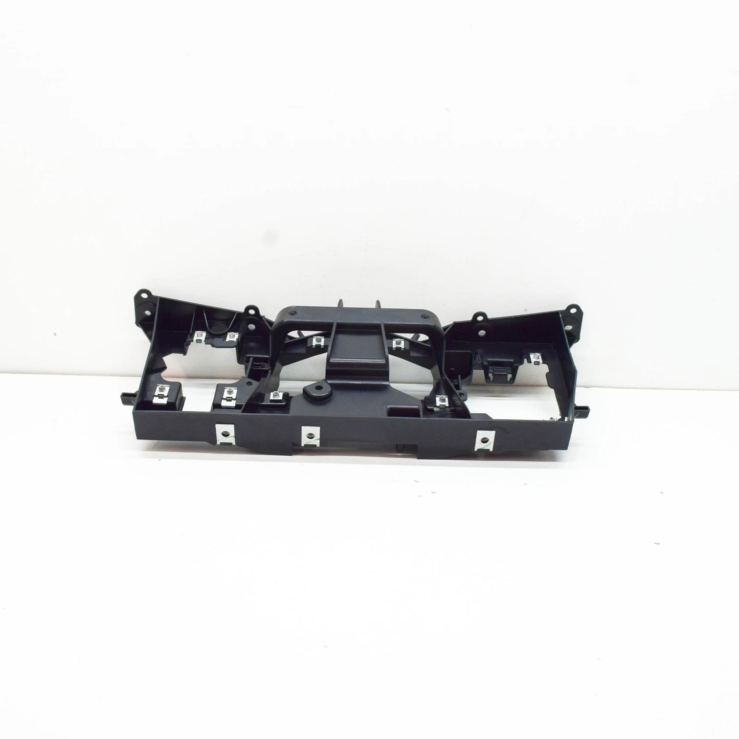 NEW AUDI E-TRON GT FRONT DRIVER ASSISTANCE BRACKET 4J3907390 ORIGINAL