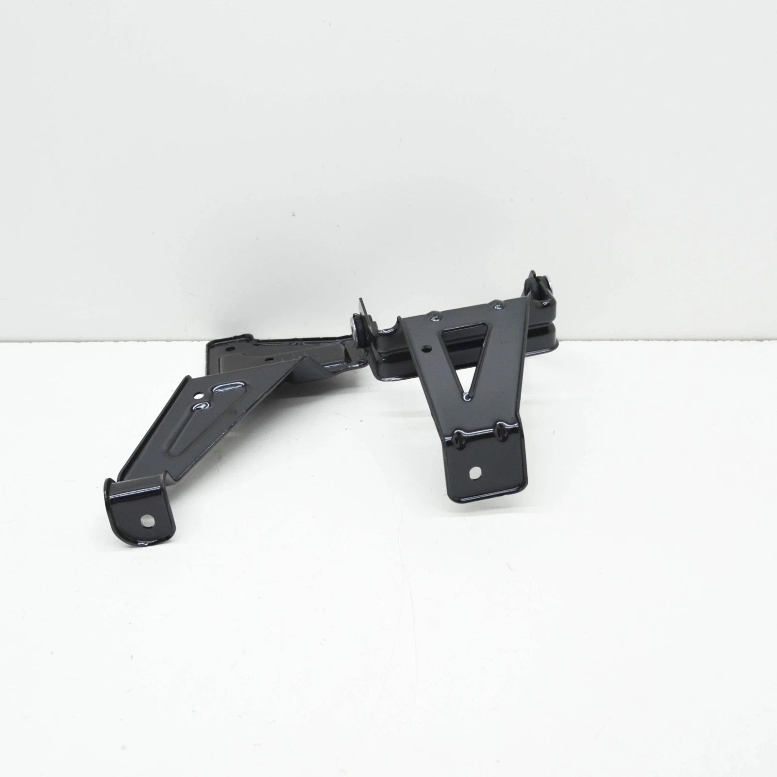 NEW VW ID.4 E21 FRONT ENGINE NOISE CONTROL UNIT BRACKET 11A035205