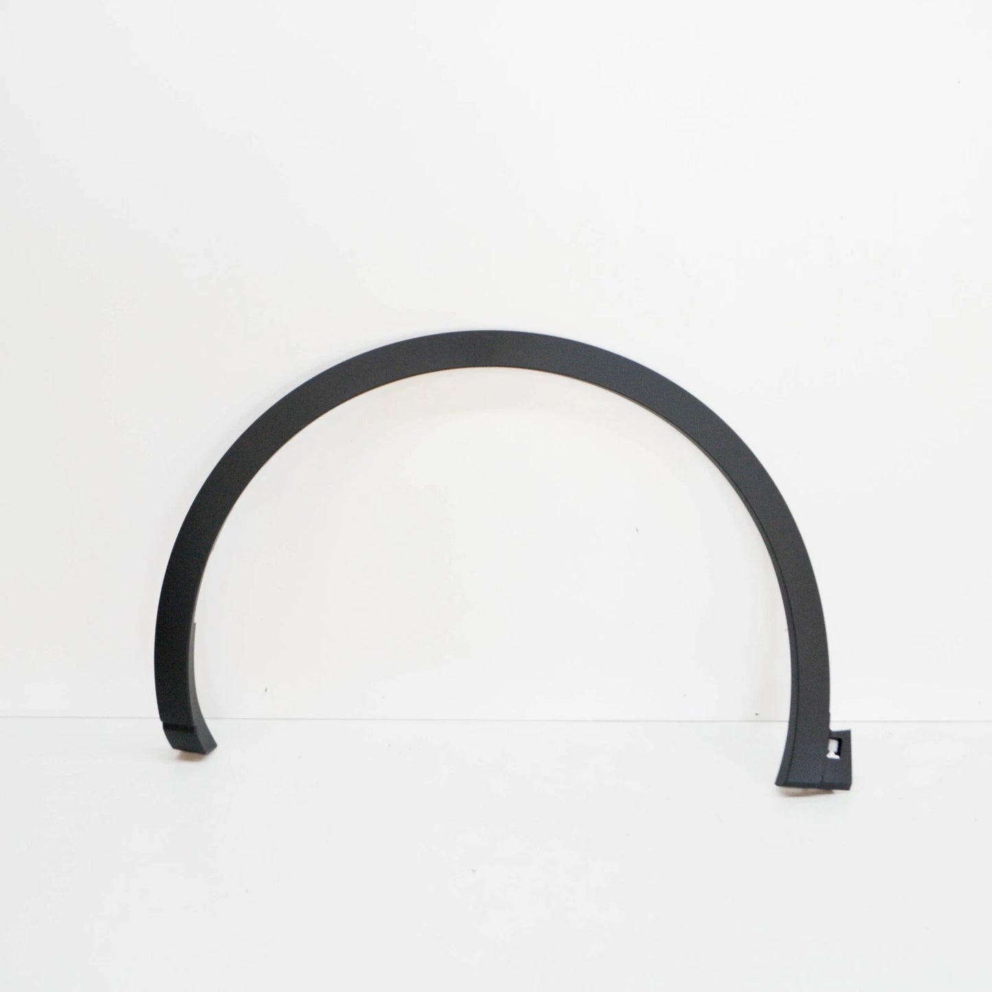 NEW VOLKSWAGEN ID.4 E21 FRONT LEFT FENDER MOLDING 11A853717E9B9