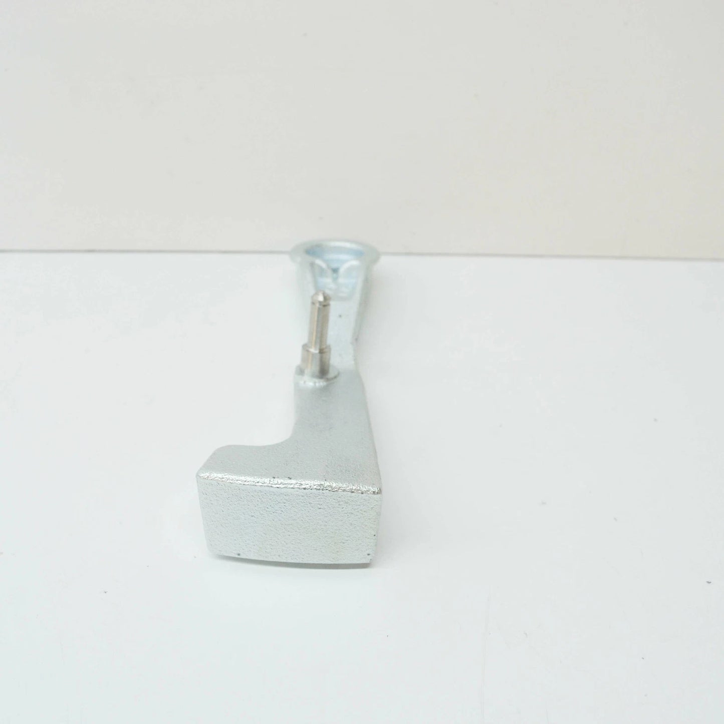 NEW VOLKSWAGEN AMAROK FRONT GEARSHIFT LEVER 2H0711051B