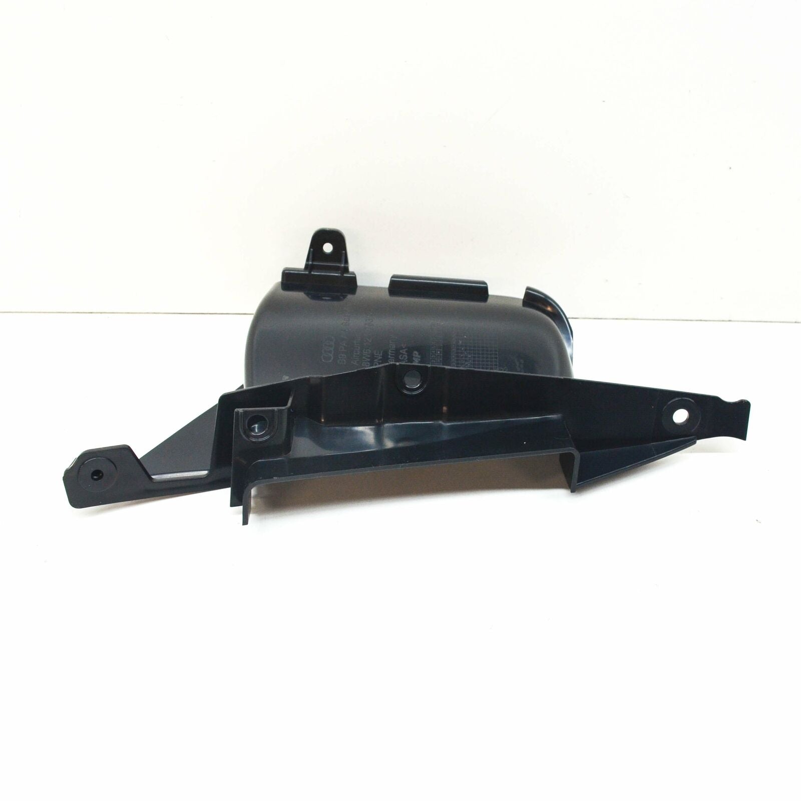 NEW AUDI A5 CABRIO 8W6 FRONT BUMPER LEFT LOWER AIR DUCT TRIM 8W6121763C ORIGINAL