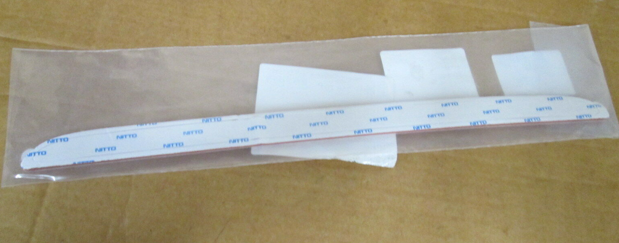 new vw touareg 7p mk2 additional brake light seal 7p6945510 original