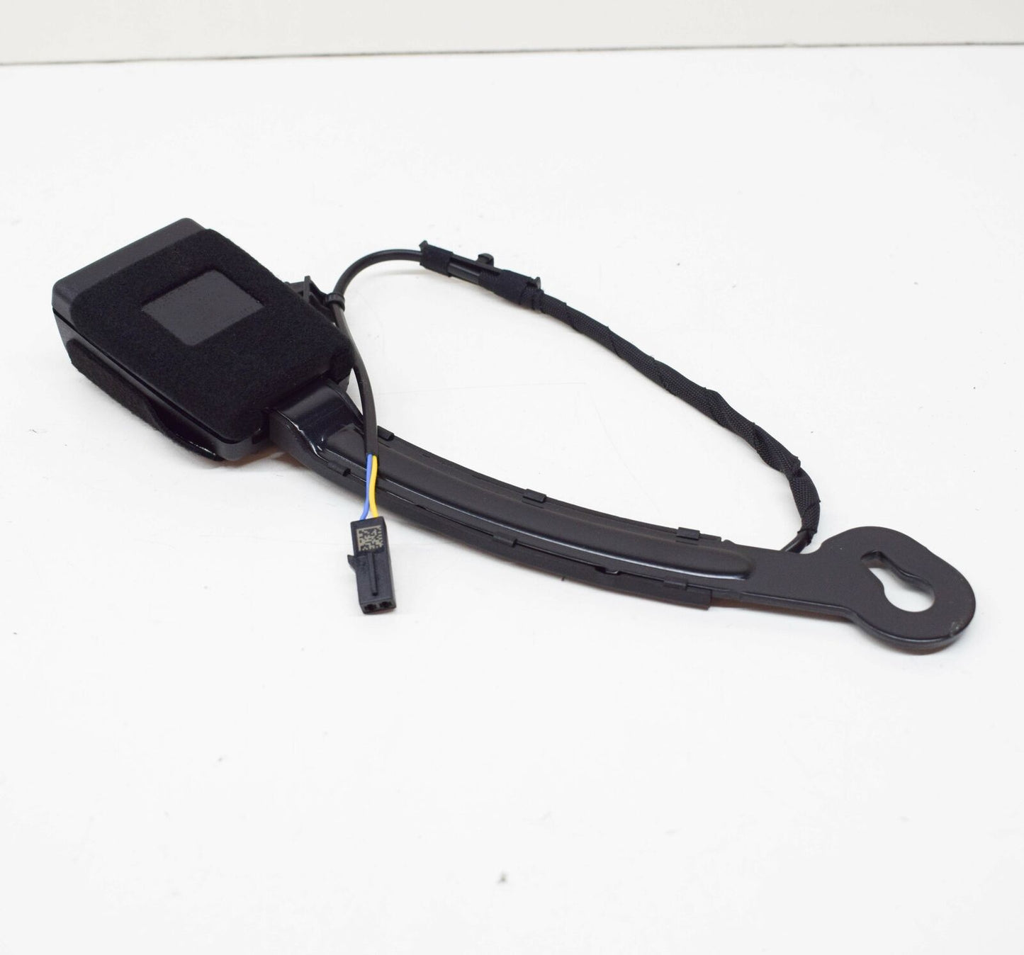 NEW AUDI A3 S3 8V FRONT LEFT SEAT BELT BUCKLE LATCH RHD 8V0857755GYLZ ORIGINAL