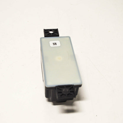 NEW MERCEDES-BENZ E W213 VOLTAGE CONVERTER A2059053414 ORIGINAL