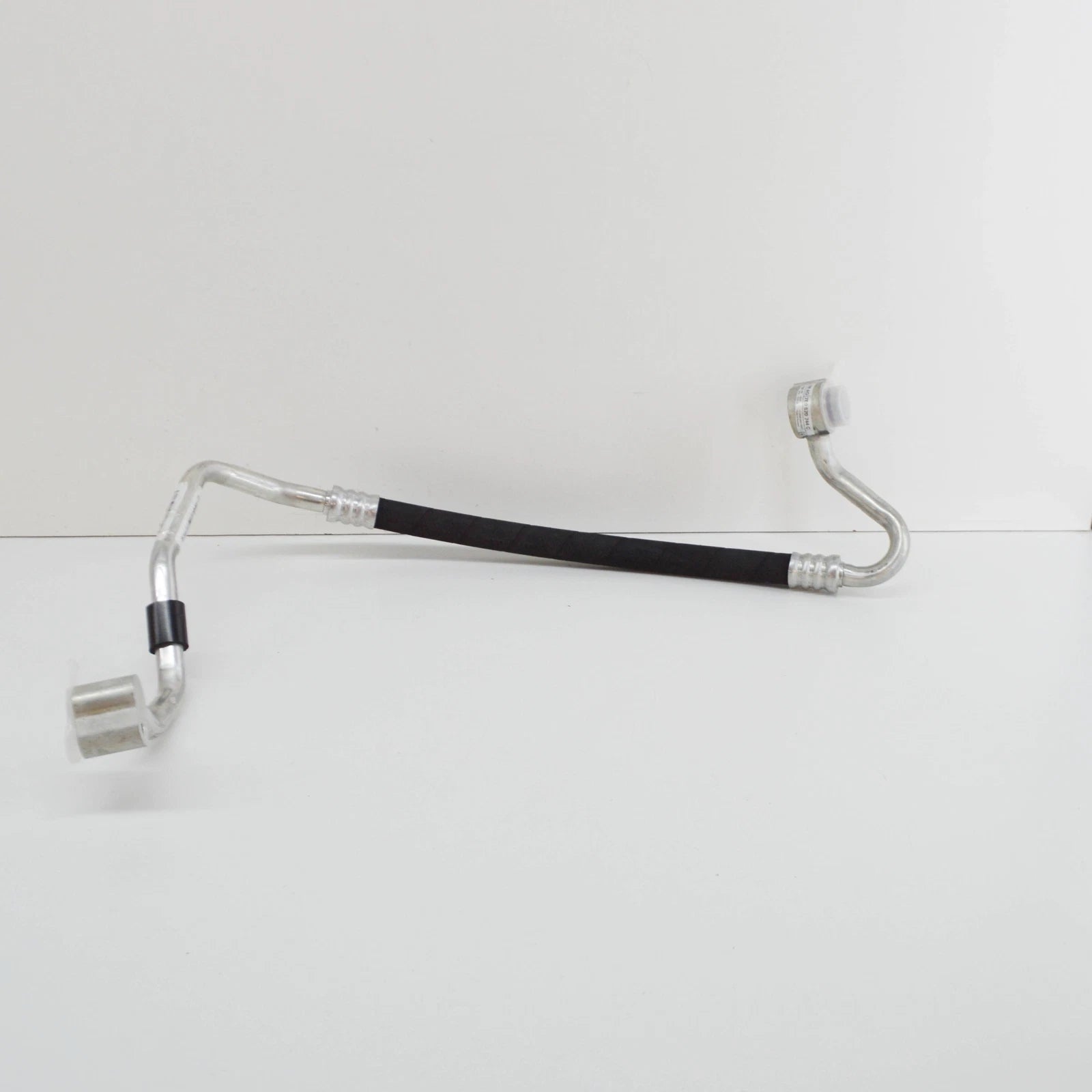 NEW VW TRANSPORTER V T5 A/C AIR CON REFRIGERANT HOSE LOWER 7E0820744C ORIGINAL