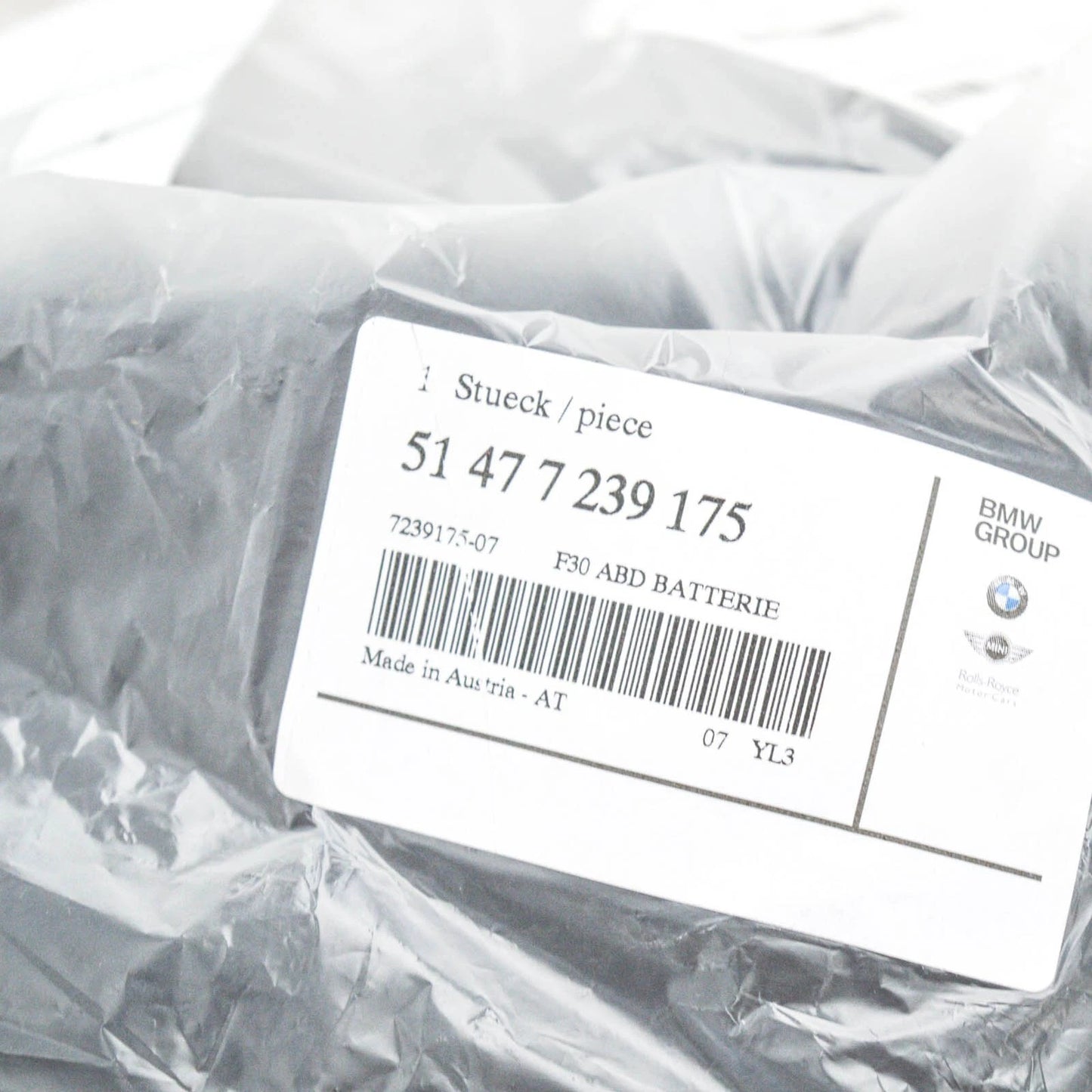 NEW BMW 3 F30 F80 BATTERY COVER 51477239175 7239175 ORIGINAL