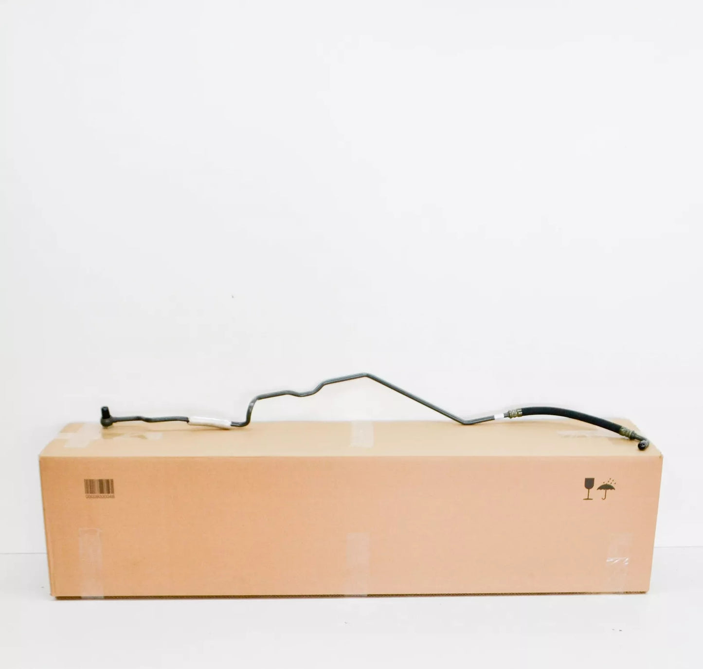 NEW BMW 5 E39 OIL COOLING PIPE INLET 17221745736 1745736 ORIGINAL