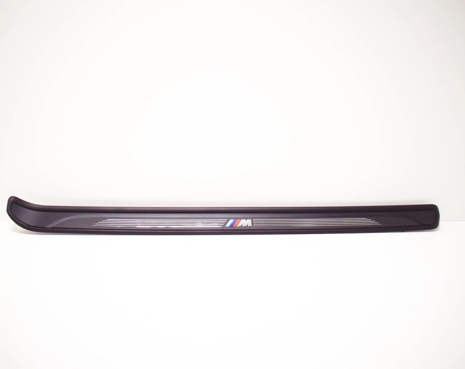 NEW BMW 1 E88 M SPORT RIGHT DOOR ENTRY SILL STRIP 51478045298 2011 ORIGINAL