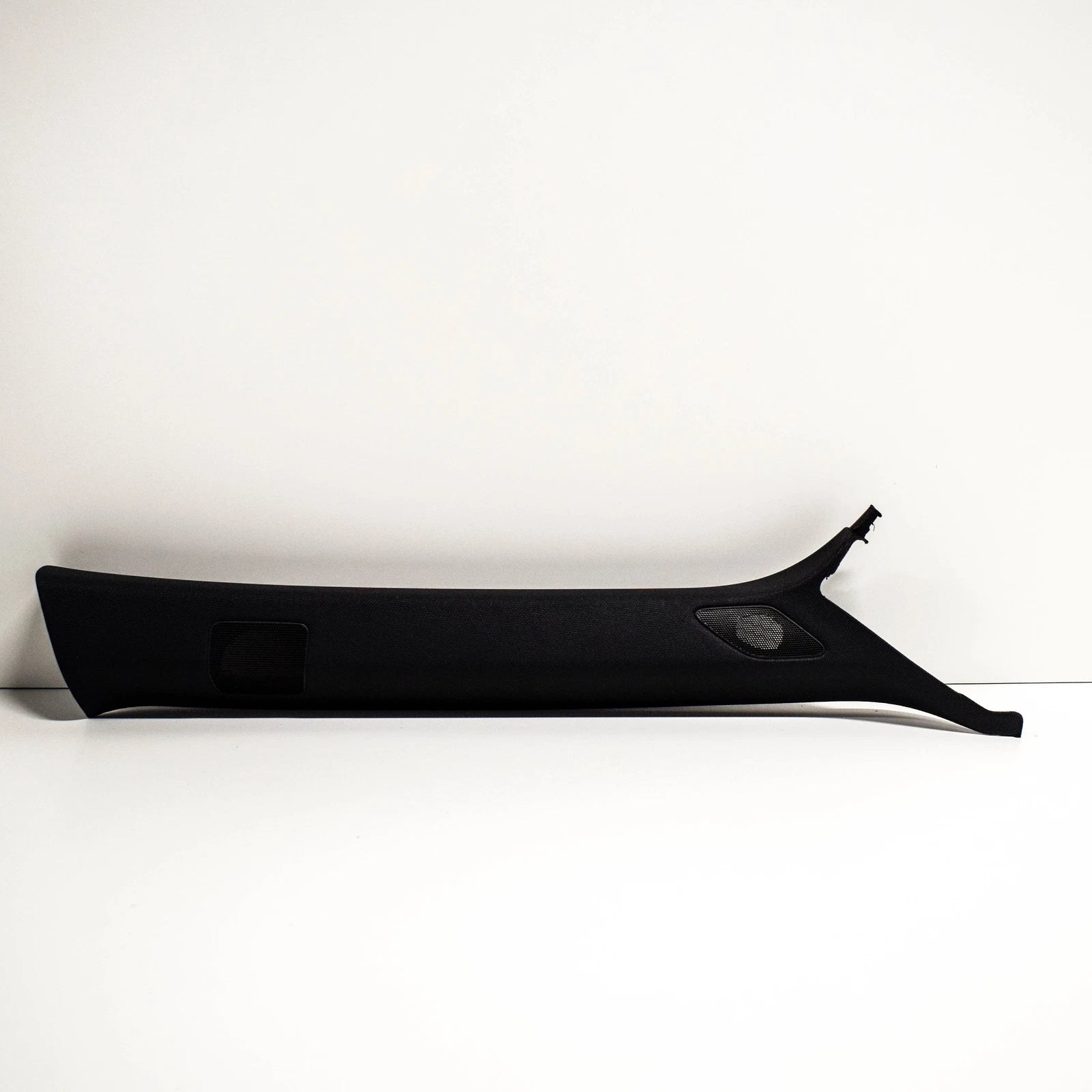 NEW AUDI A5 S5 8W6 FRONT RIGHT A PILLAR TRIM 8W6867234C V48 ORIGINAL