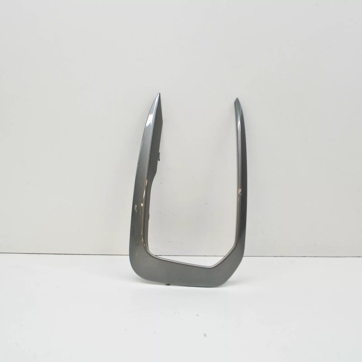 NEW BMW 1 F20 FRONT BUMPER RIGHT GRILLE COVER TRIM 51118070324 8070324 ORIGINAL