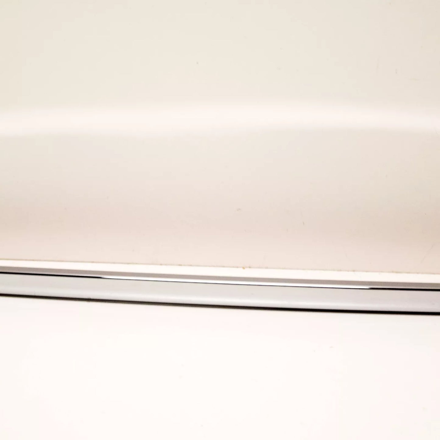 NEW BMW 5 SERIES E39 TRUNK LID CHROME STRIP MOULDING 51137038156 7038156