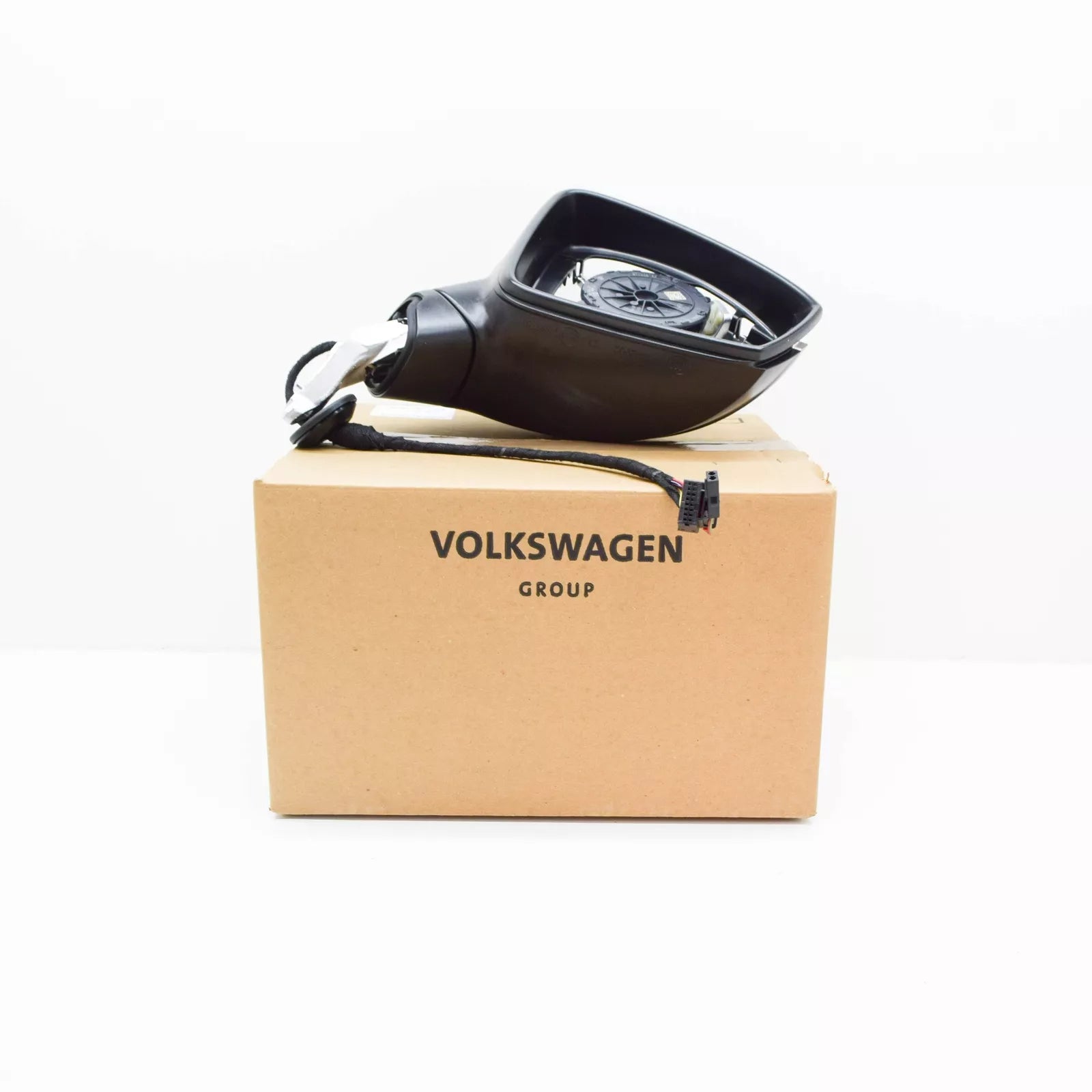 NEW VW TIGUAN AD1 FRONT RIGHT DOOR MIRROR COVER LHD 5NN857508AD9B9 ORIGINAL