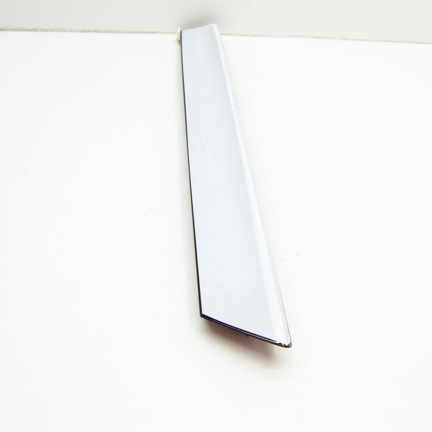 NEW AUDI Q3 8U REAR LEFT LID SPOILER 8U08548155FQ ORIGINAL