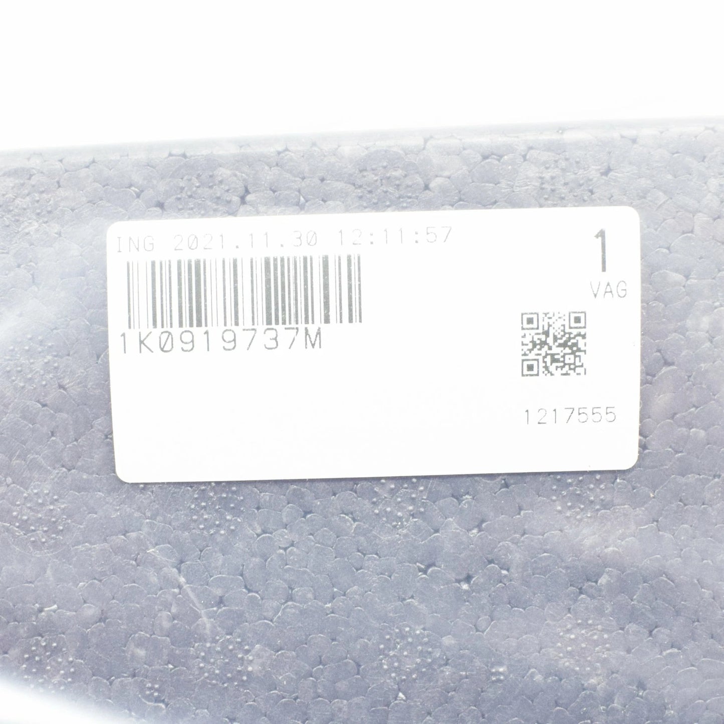 NEW VOLKSWAGEN GOLF 5K MK6 INTERFACE BRACKET FOAM COVER 1K0919737M ORIGINAL