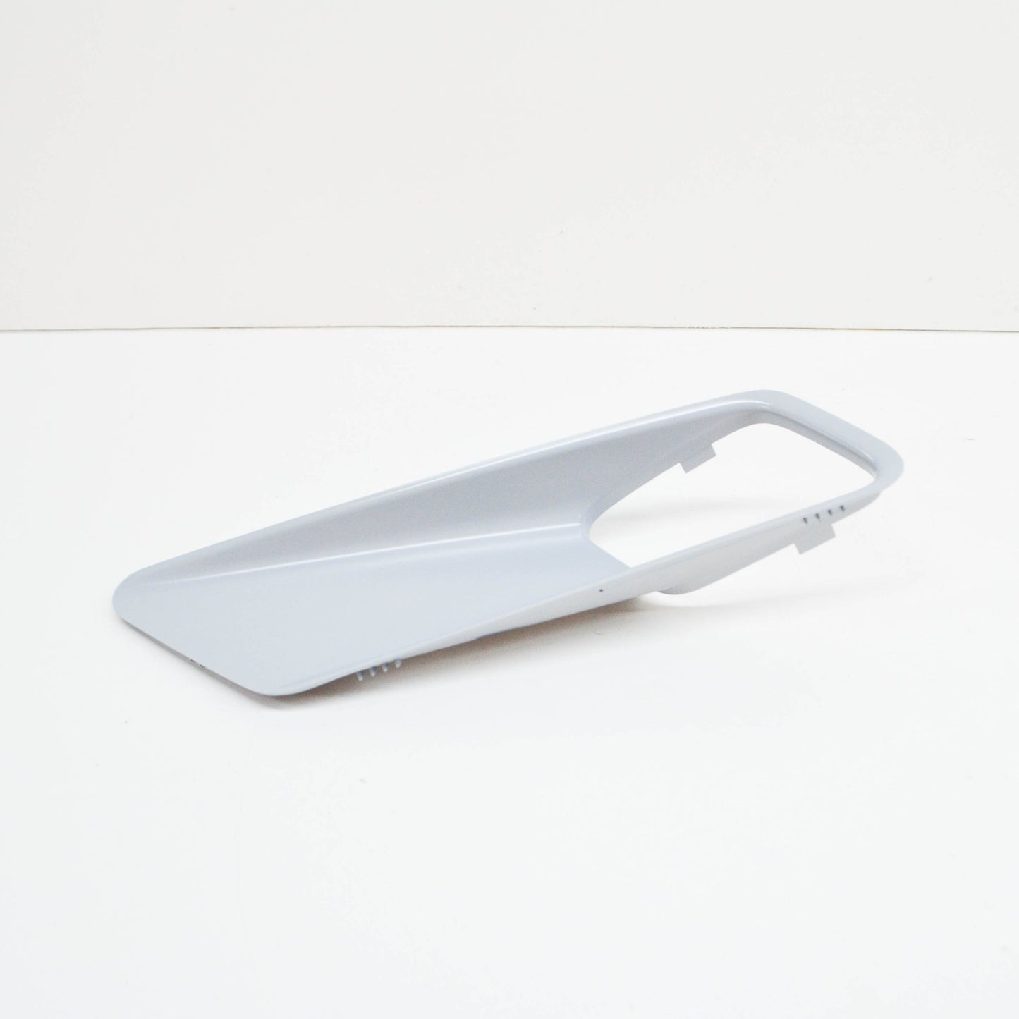 NEW MB C W204 AMG FRONT HOOD LEFT AIR INLET GRILLE A20475001449999 ORIGINAL