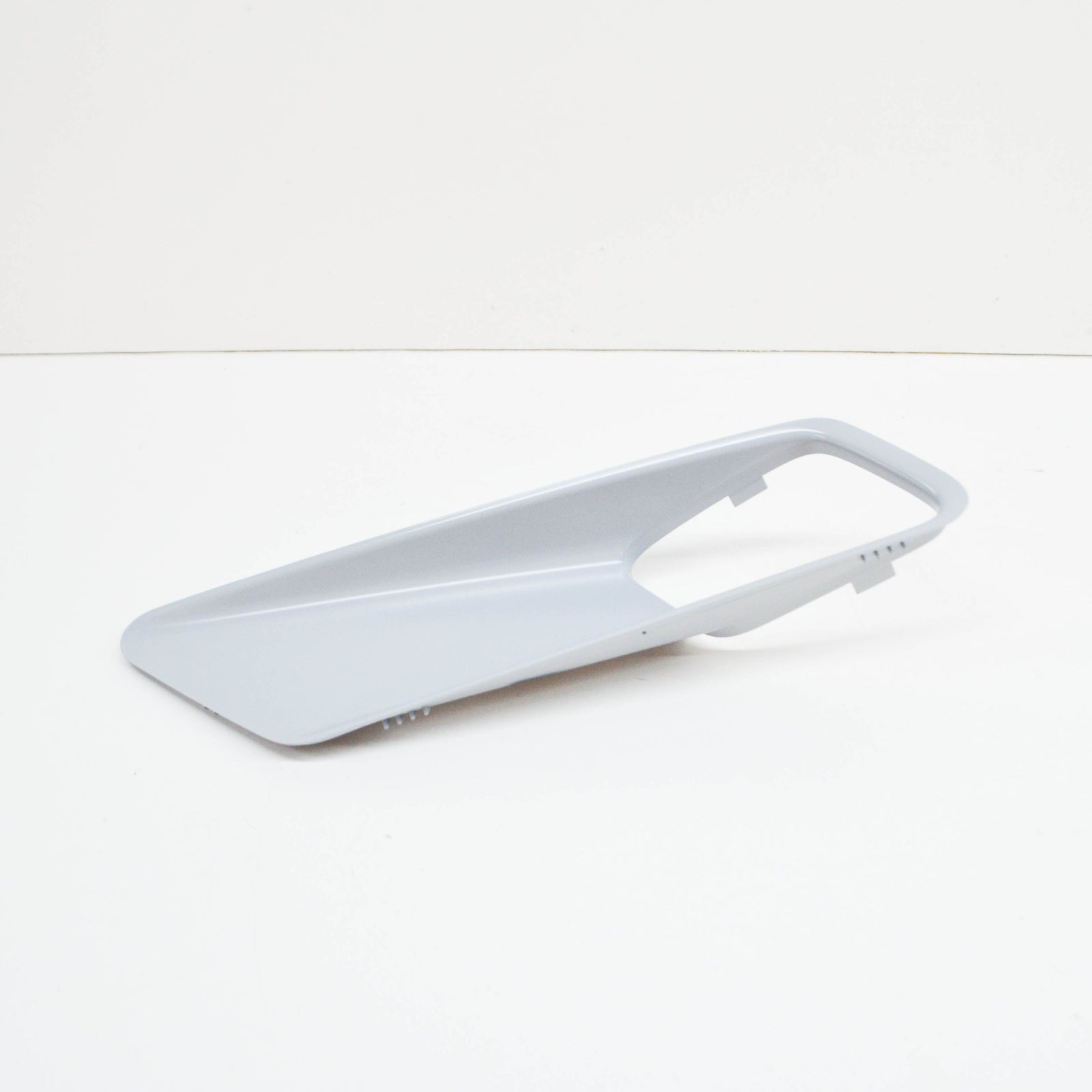 NEW MB C W204 AMG FRONT HOOD LEFT AIR INLET GRILLE A20475001449999 ORIGINAL