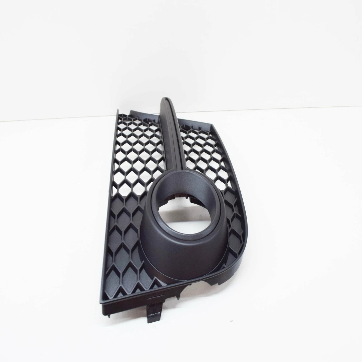 NEW AUDI TT 8J3 FRONT BUMPER LEFT FOG GRILLE 8J0807681K3FZ