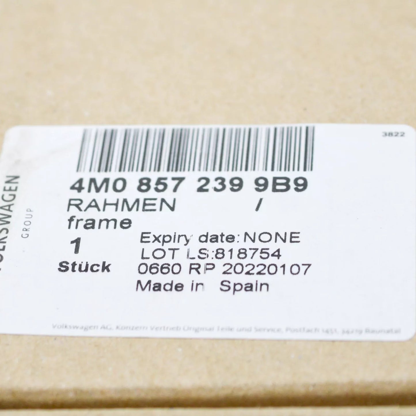 NEW AUDI Q7 4M FRONT LEFT DOOR MIRROR FRAME 4M08572399B9