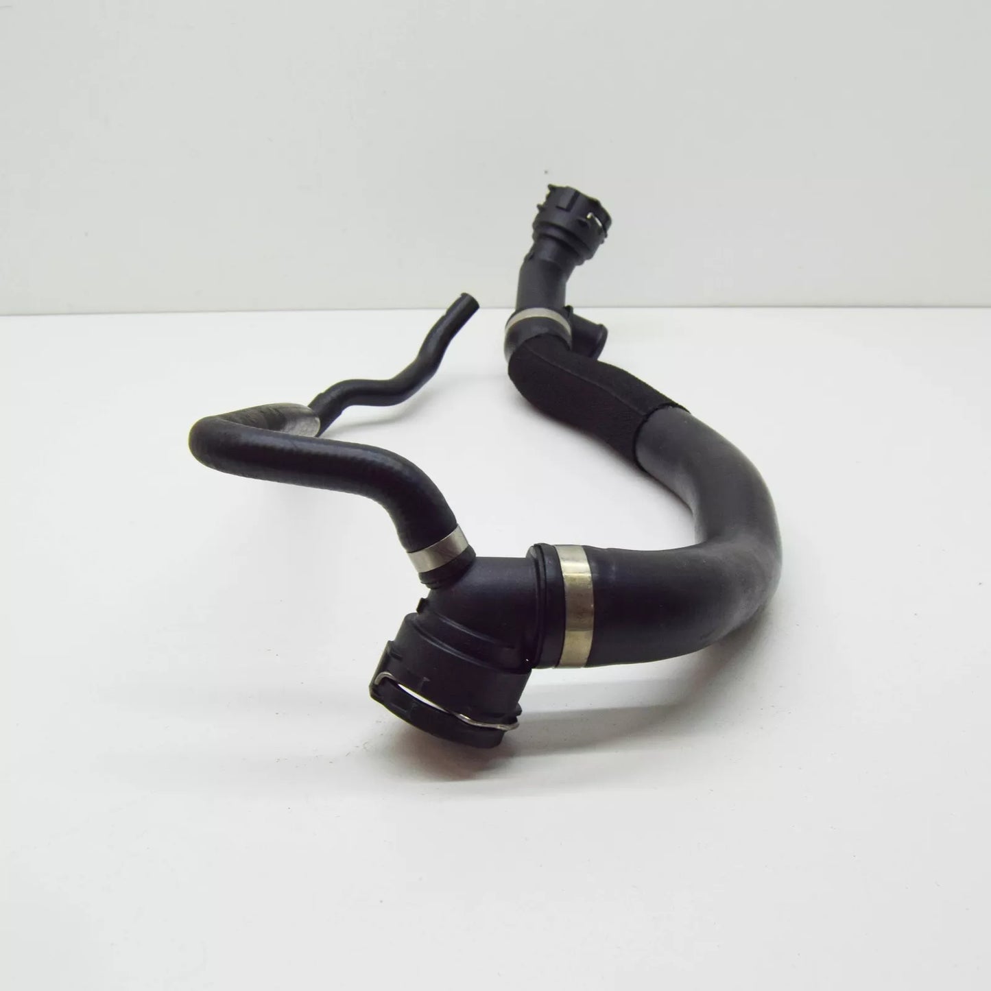 NEW VW GOLF CD MK8 COOLANT HOSE WITH QUICK RELEASE COUPLING 5WA122101AN ORIGINAL