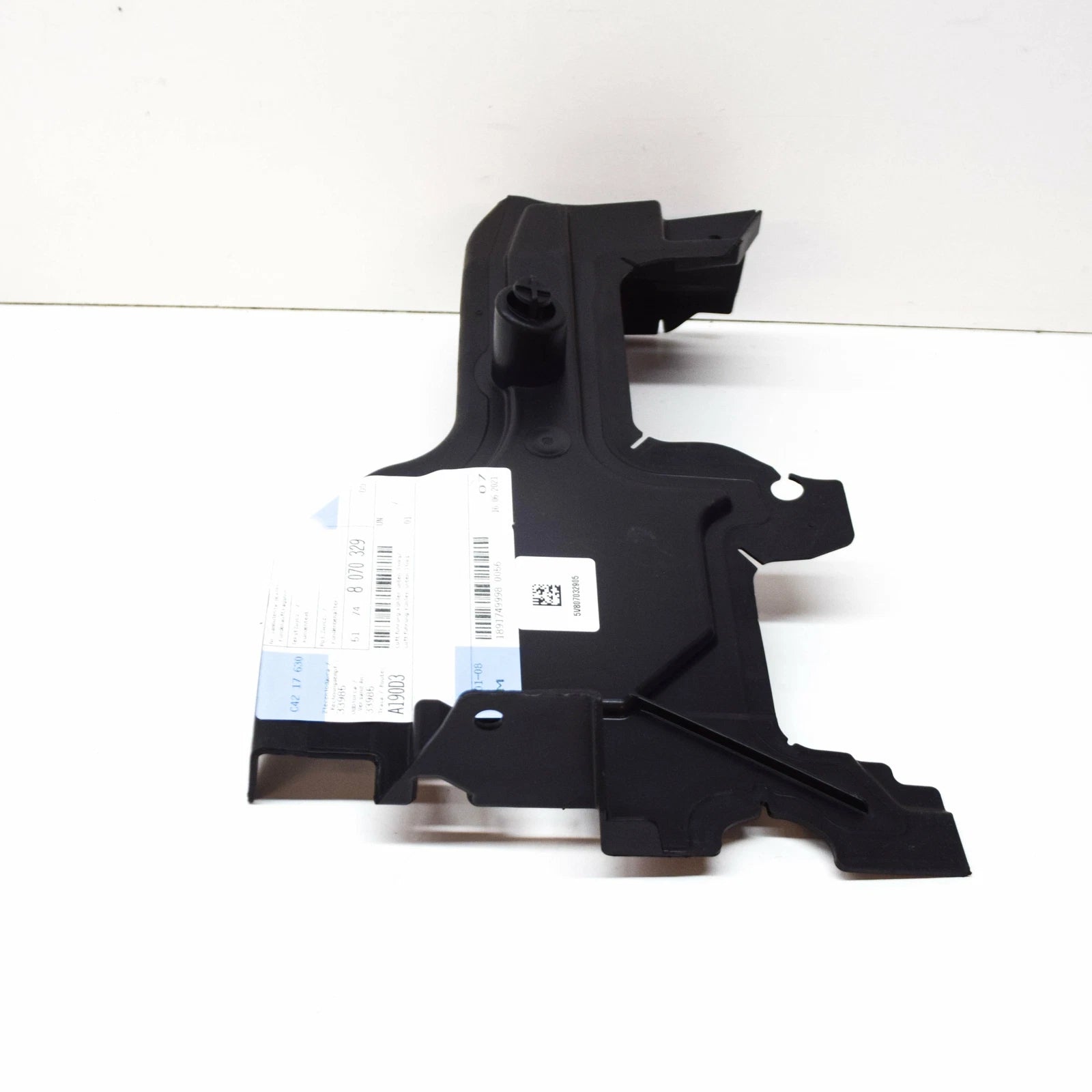 NEW BMW M5 F90 M LEFT AIR DUCT RADIATOR BOTTOM WIND DEFLECTOR 51748070329